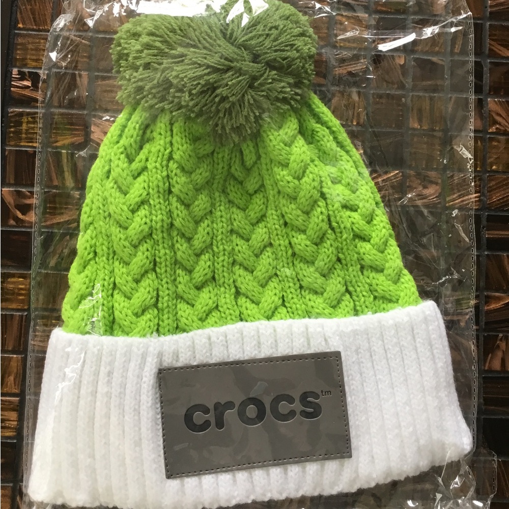 CROCS Lime Green and White Knit Beanie